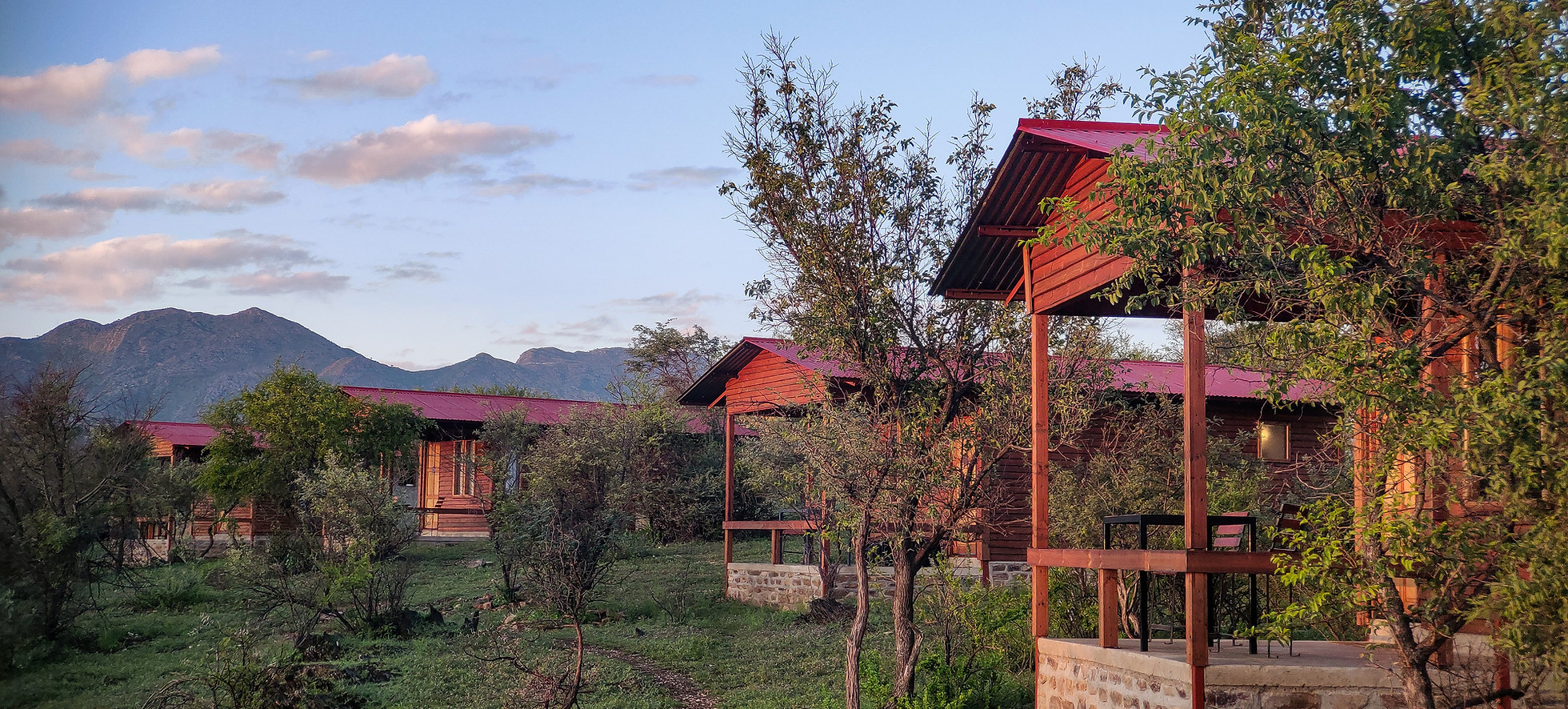 Moonraker bungalow exterior